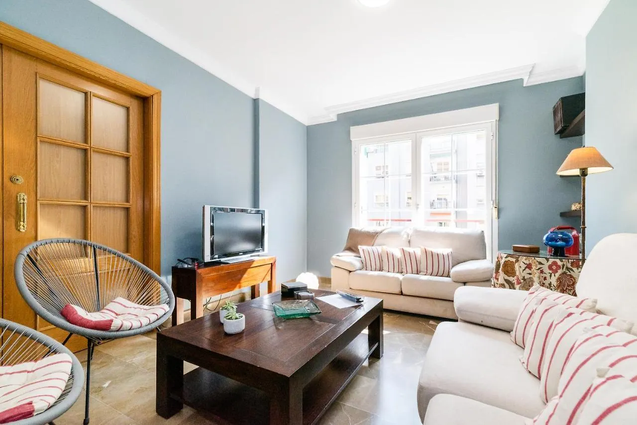 Apartment Apartamento Palacio Centrico Y Silencioso 4-8 Personas Granada