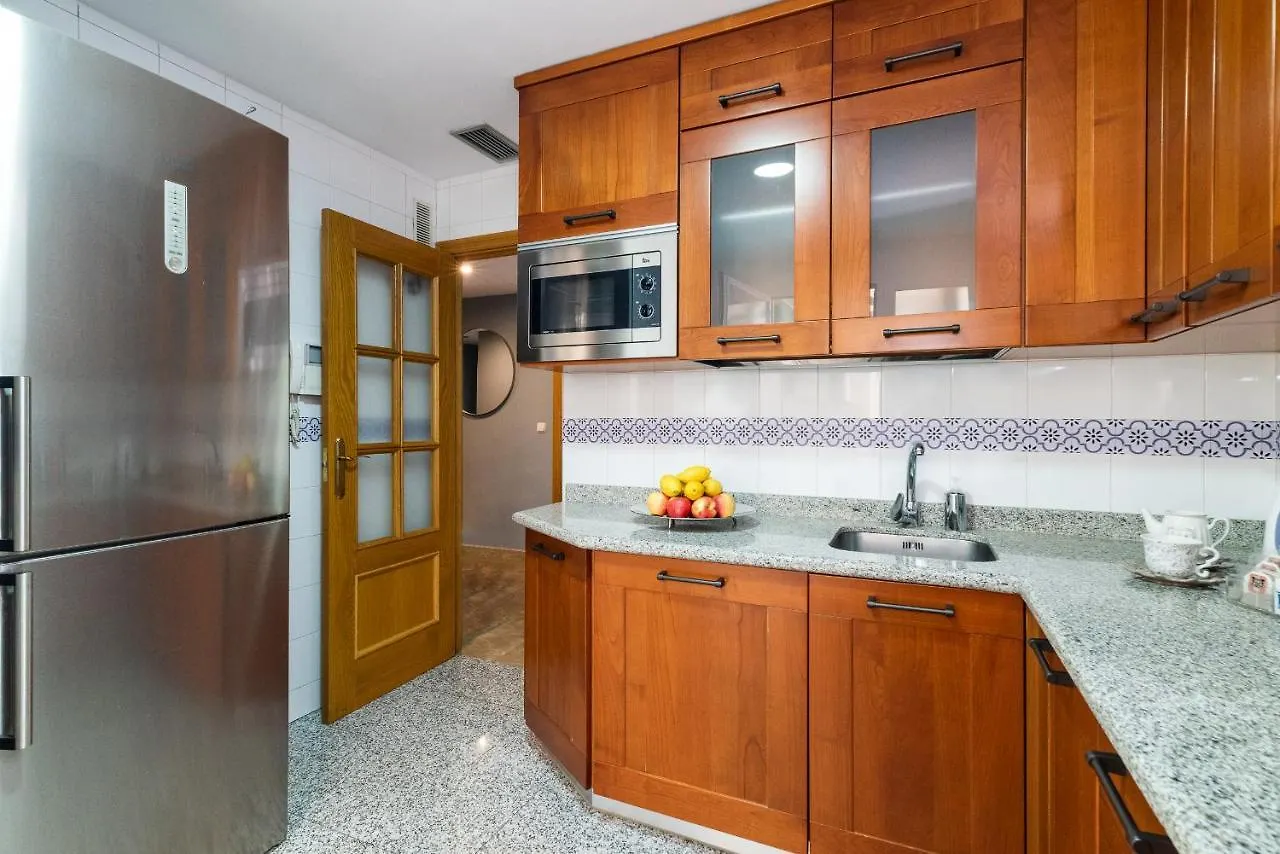 Apartamento Palacio Centrico Y Silencioso 4-8 Personas Granada 0*,  Spain