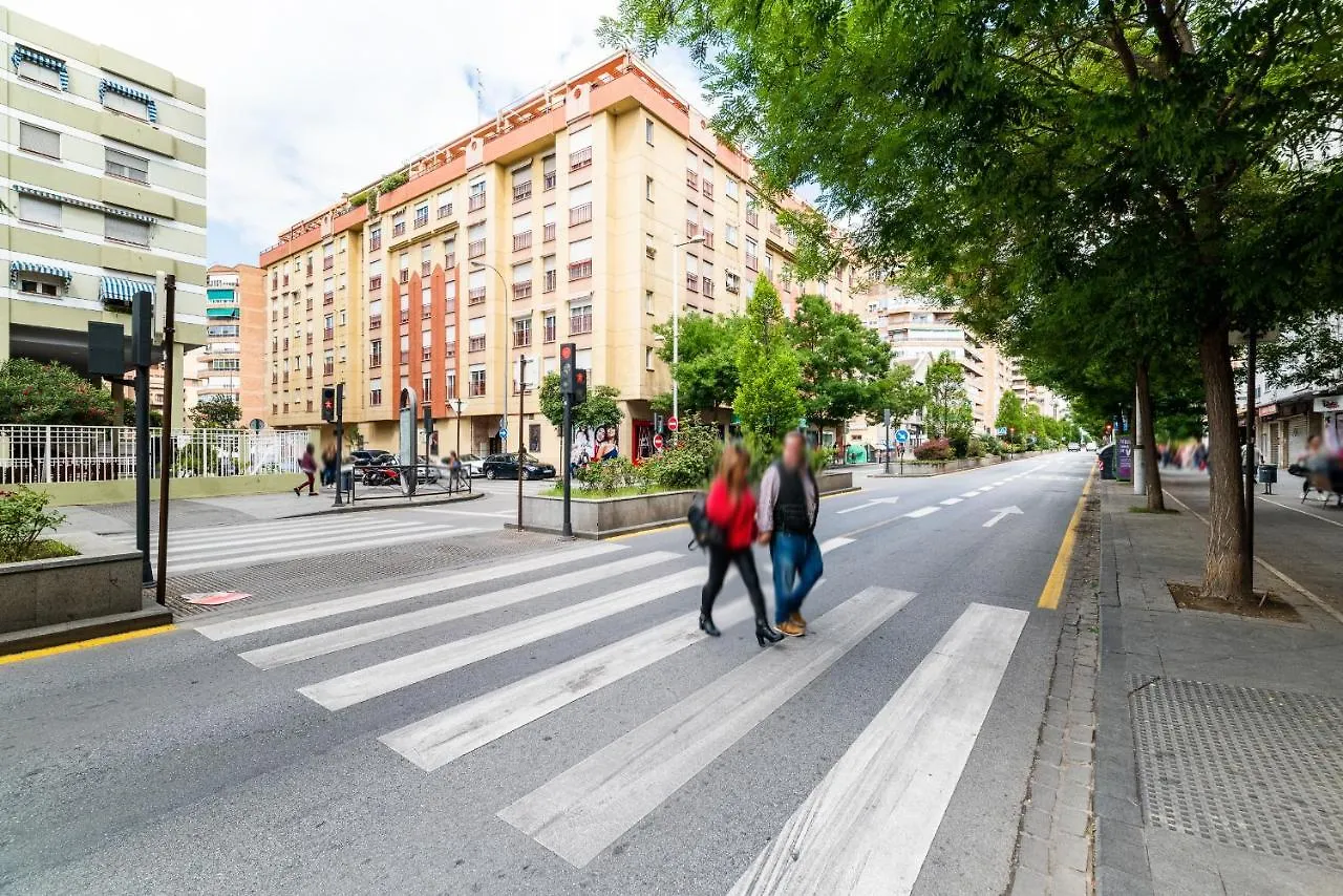 Apartamento Palacio Centrico Y Silencioso 4-8 Personas Granada