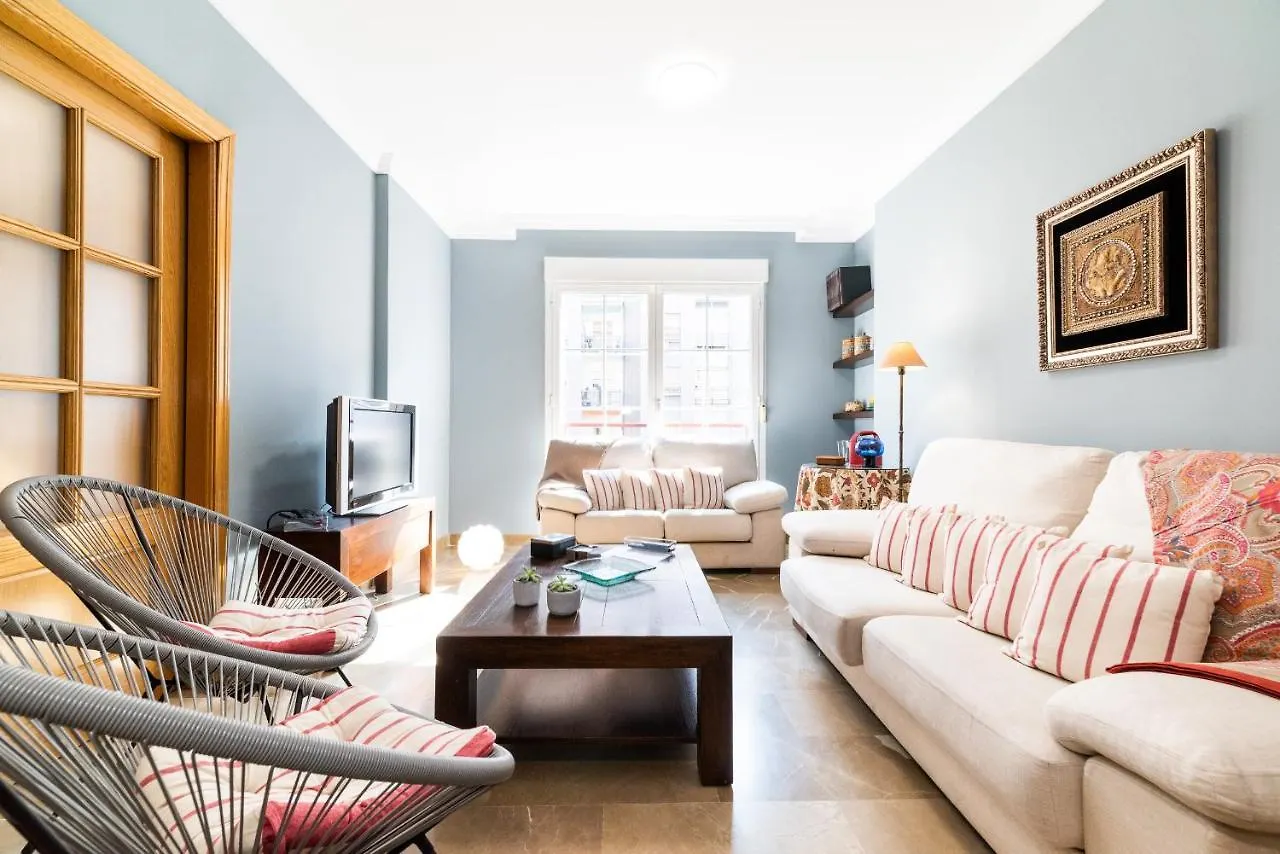 Apartamento Palacio Centrico Y Silencioso 4-8 Personas Granada