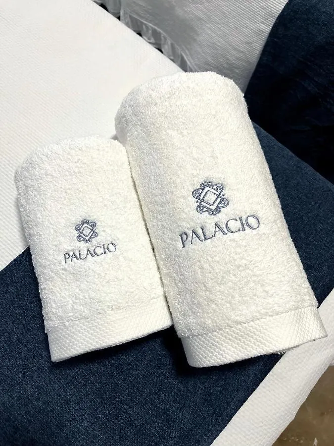 Apartment Apartamento Palacio Centrico Y Silencioso 4-8 Personas Granada Spain