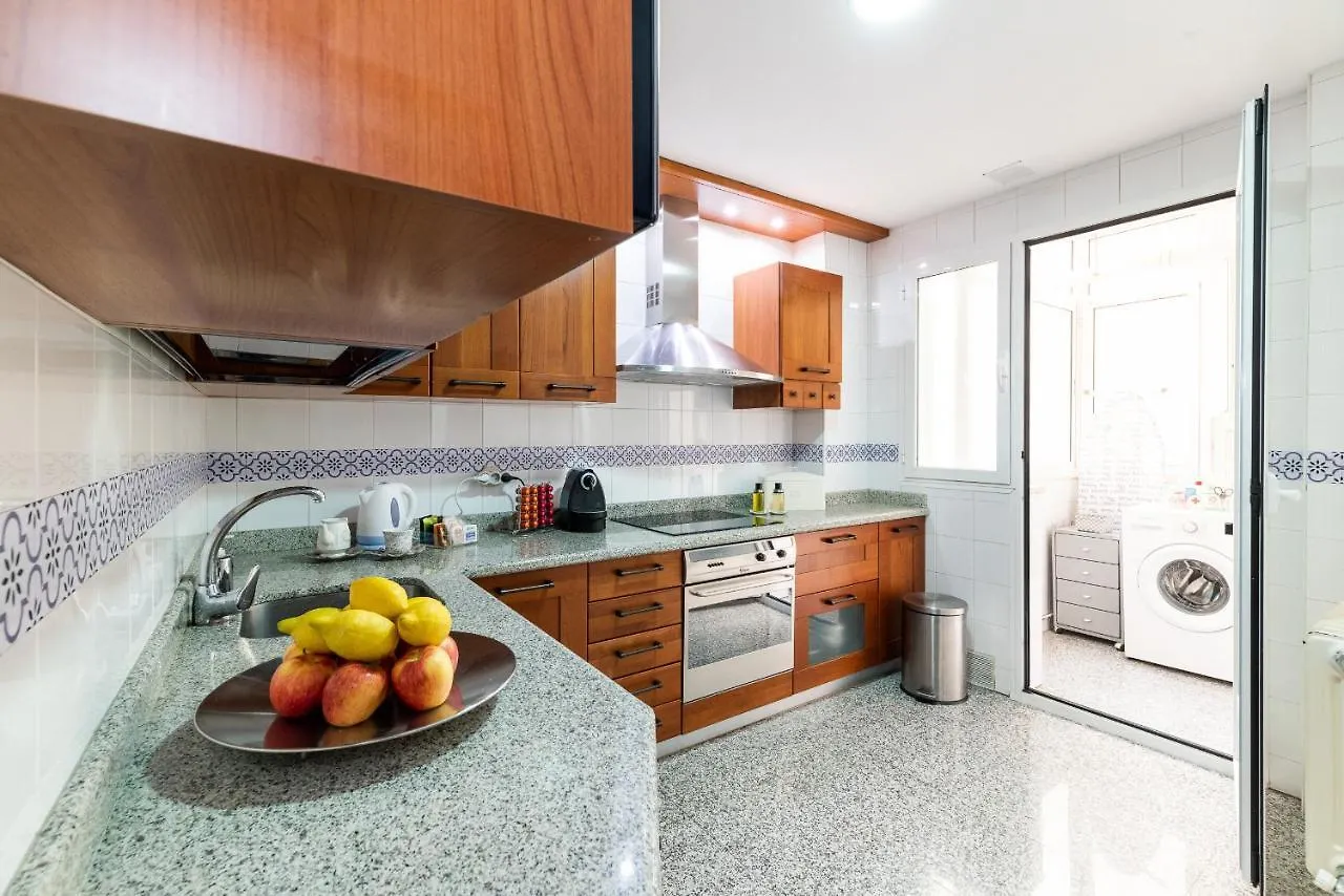 Apartamento Palacio Centrico Y Silencioso 4-8 Personas Granada 0*,  Spain