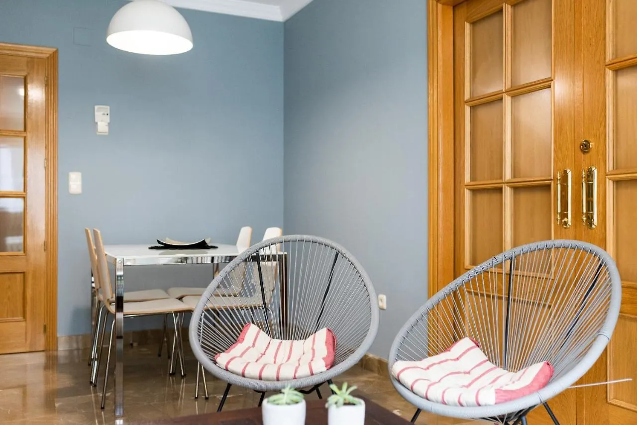 Apartamento Palacio Centrico Y Silencioso 4-8 Personas Granada 0*,  Španělsko